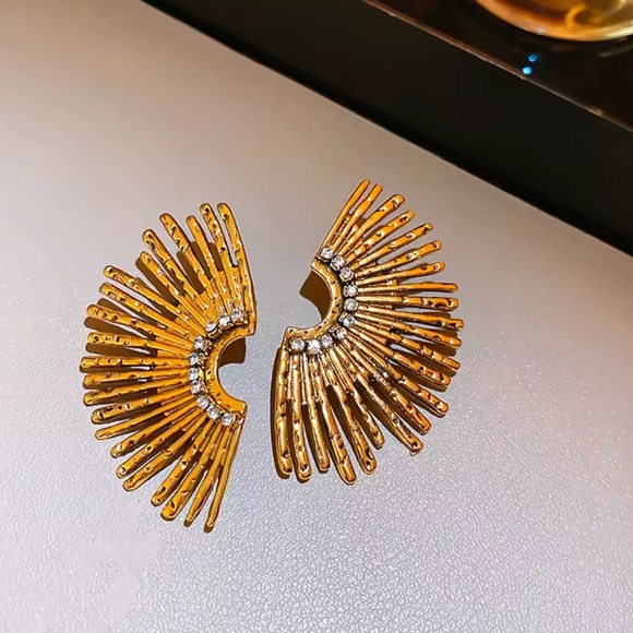 None Jewelry - Anthro eunique sun Gold Fan-Shaped Earrings